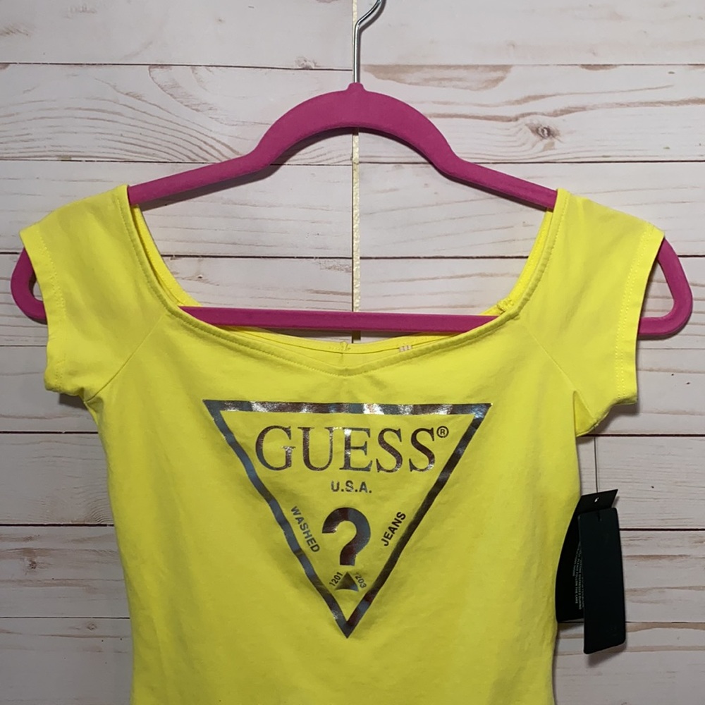 Guess Los Angeles Women’s Lemon Triangle Logo Bodysuit - Picture 2 of 16